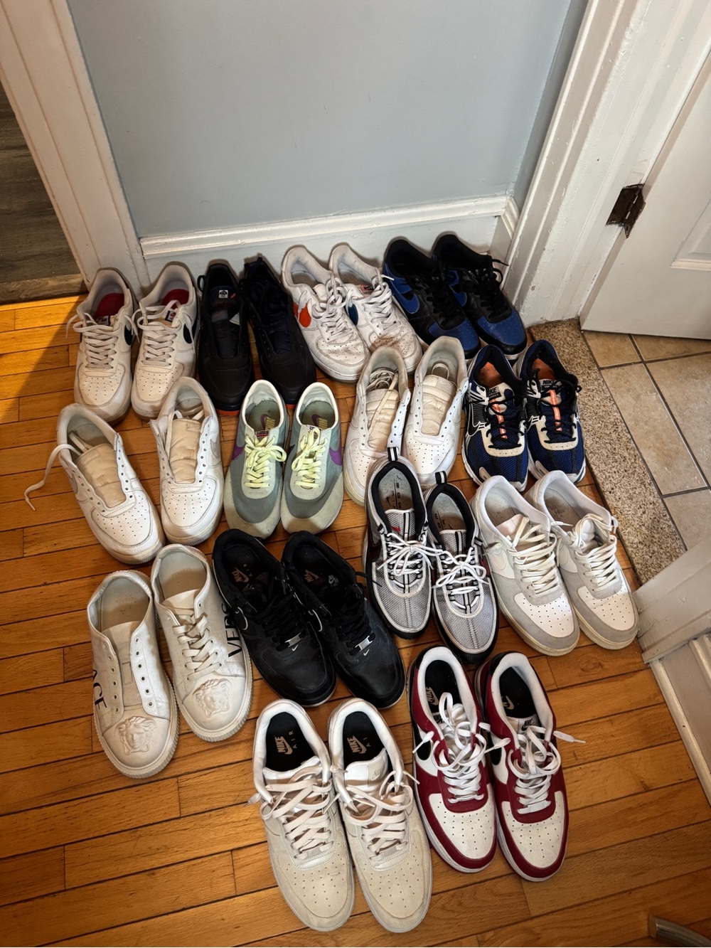 14 Nike sneakers for $160